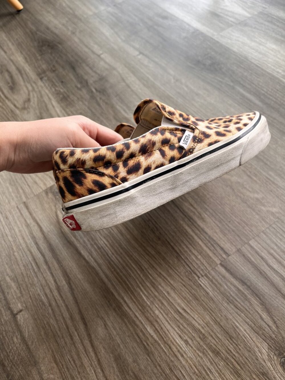 Vans Classic Slip-On Leopard Black True White Sneakers Men’s 6.5 Women’s 8 - Picture 7 of 9